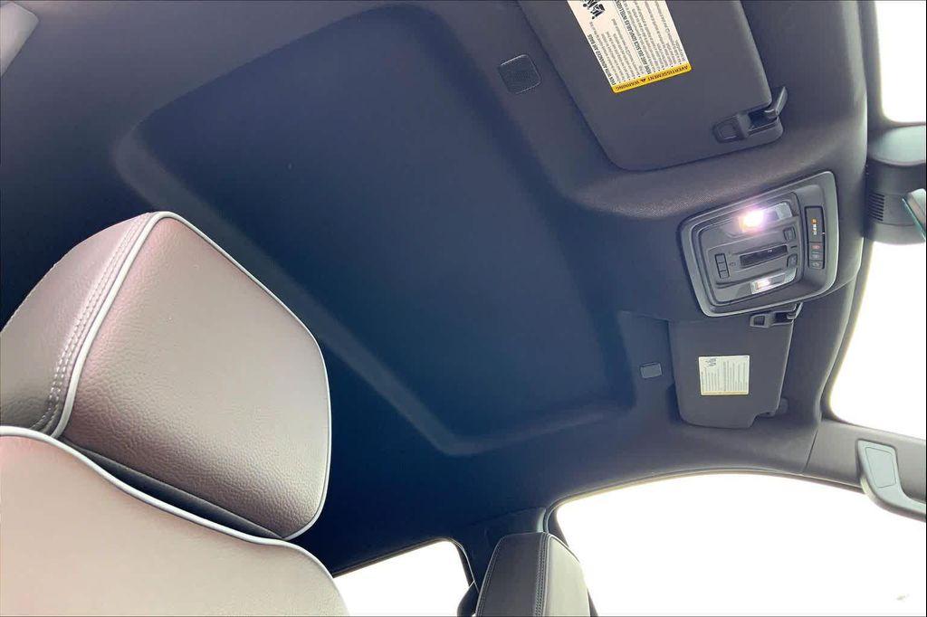 used 2024 GMC Sierra 1500 car, priced at $58,600