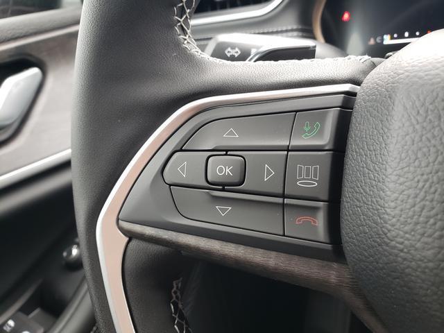 new 2025 Jeep Grand Cherokee car, priced at $45,013