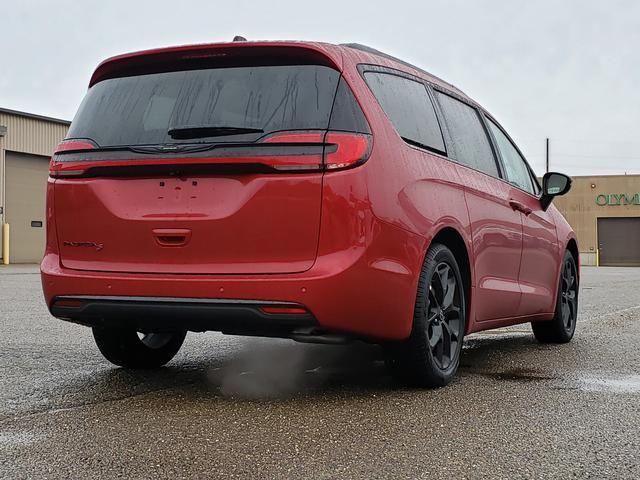 new 2026 Chrysler Pacifica car, priced at $43,325