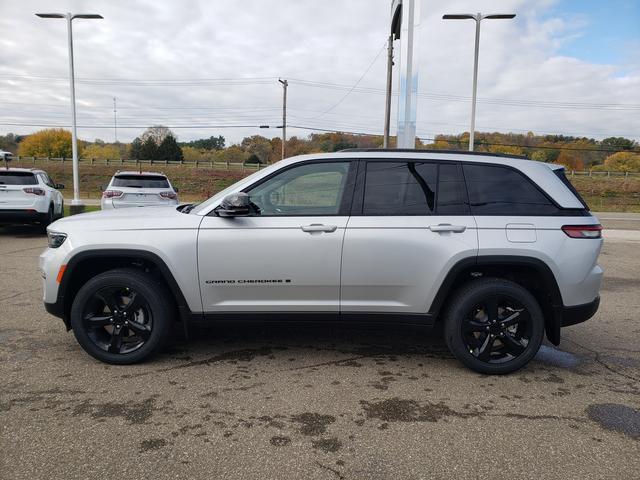 new 2025 Jeep Grand Cherokee car, priced at $43,071