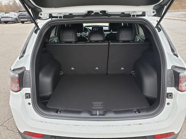 new 2026 Jeep Compass car, priced at $28,389