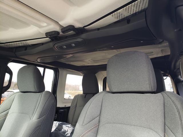 new 2026 Jeep Wrangler car, priced at $46,209