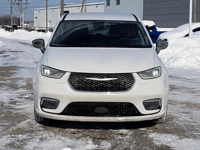 used 2024 Chrysler Pacifica car, priced at $26,980