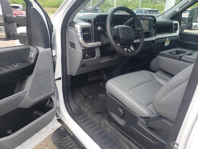 new 2025 Ford F-250 car, priced at $51,147