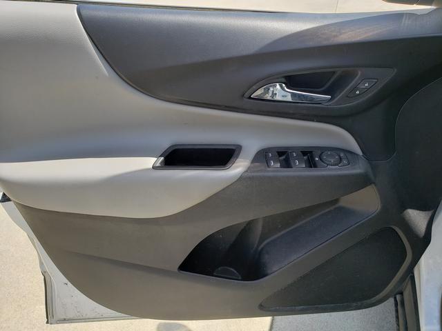 used 2018 Chevrolet Equinox car, priced at $5,995