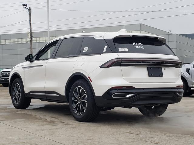 new 2026 Lincoln Nautilus car, priced at $53,432