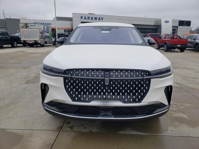 new 2026 Lincoln Nautilus car, priced at $53,432