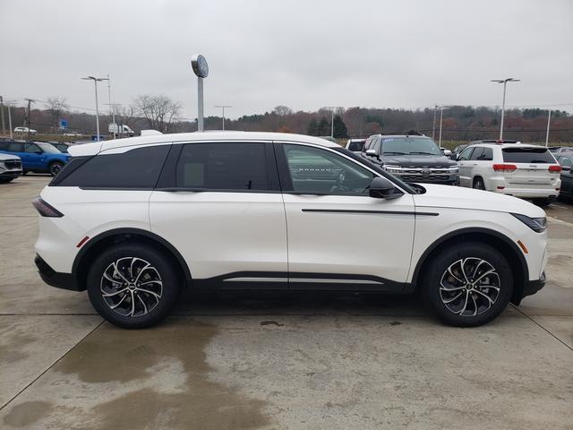 new 2026 Lincoln Nautilus car, priced at $53,432