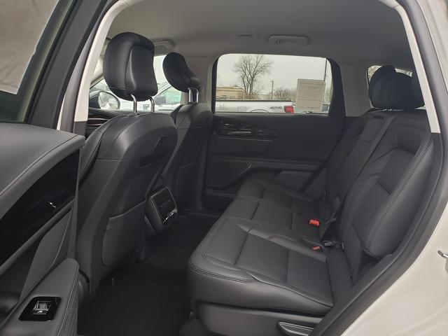 new 2026 Lincoln Nautilus car, priced at $53,432