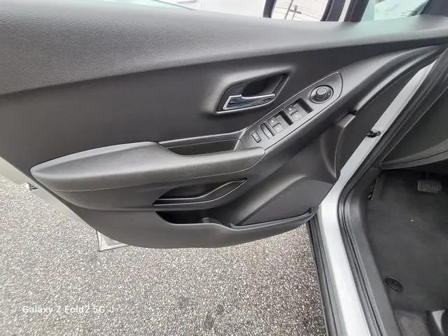 used 2020 Chevrolet Trax car, priced at $14,995