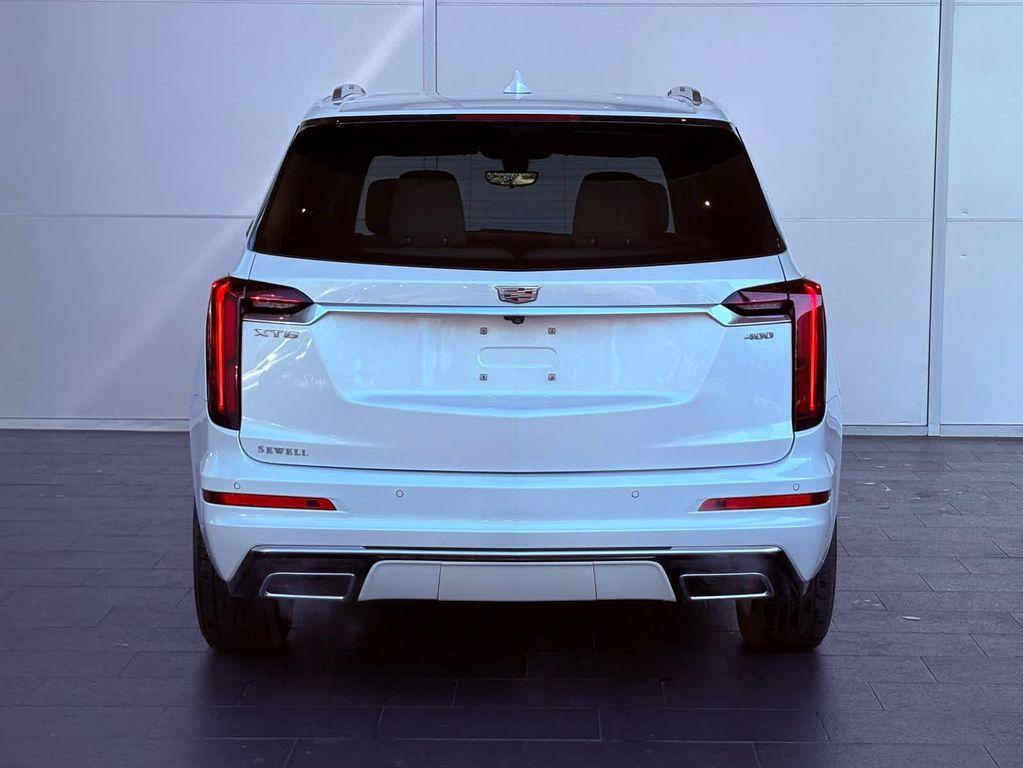 used 2024 Cadillac XT6 car, priced at $47,999