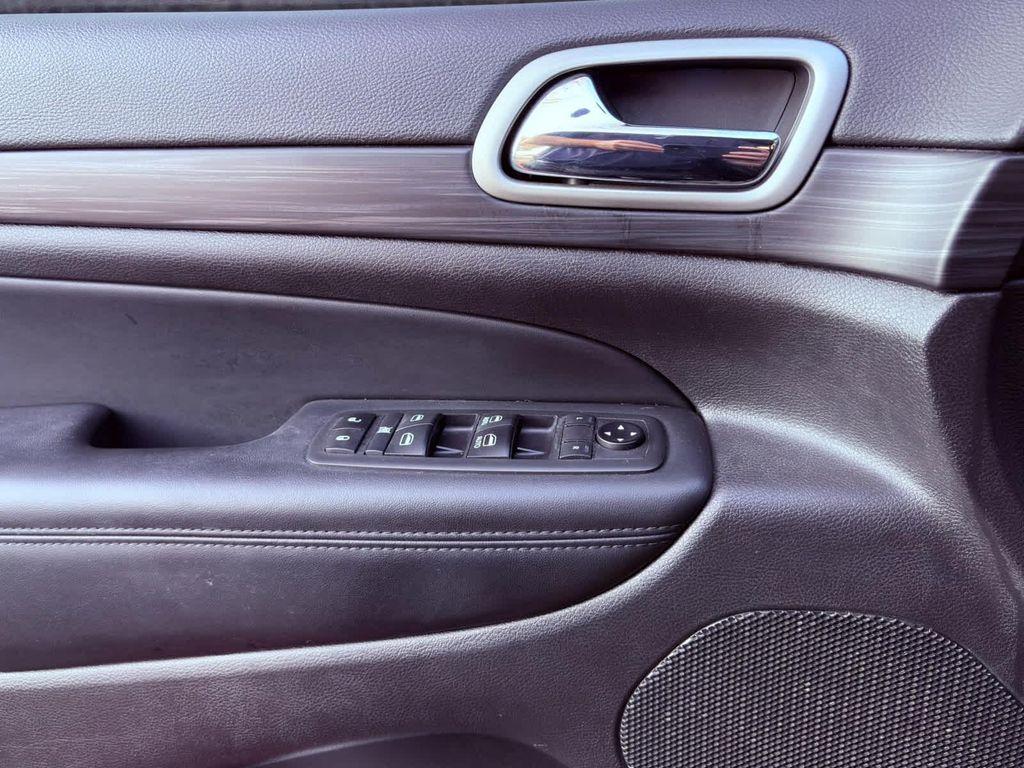 used 2021 Jeep Grand Cherokee car, priced at $24,998