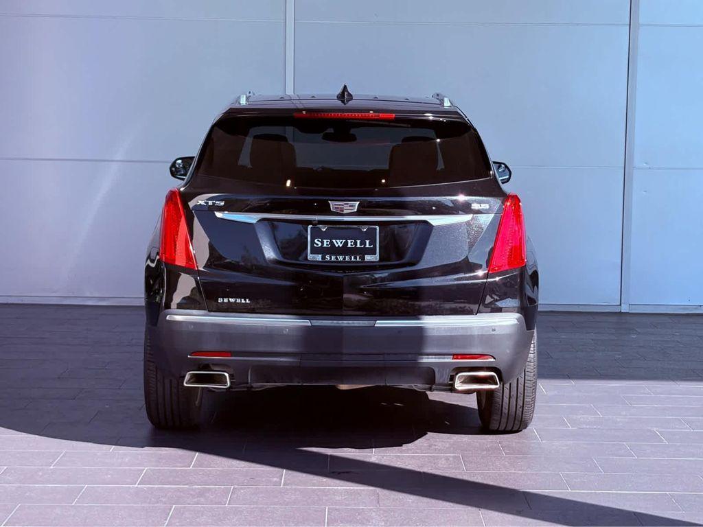 used 2018 Cadillac XT5 car, priced at $18,999