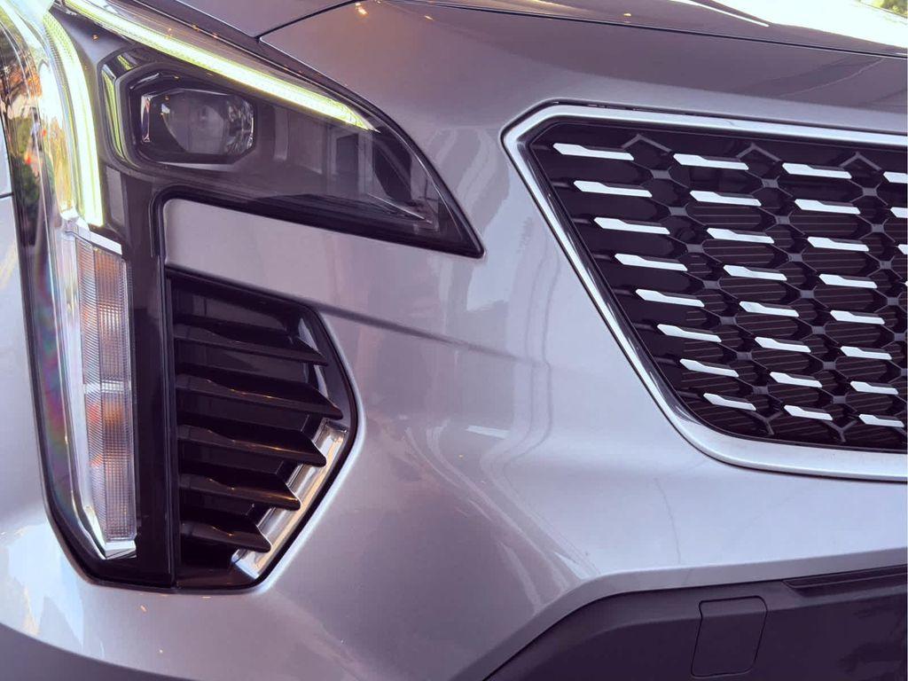 used 2023 Cadillac XT4 car, priced at $26,998