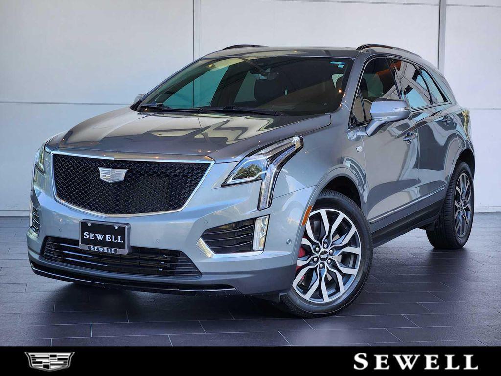 used 2023 Cadillac XT5 car, priced at $27,491