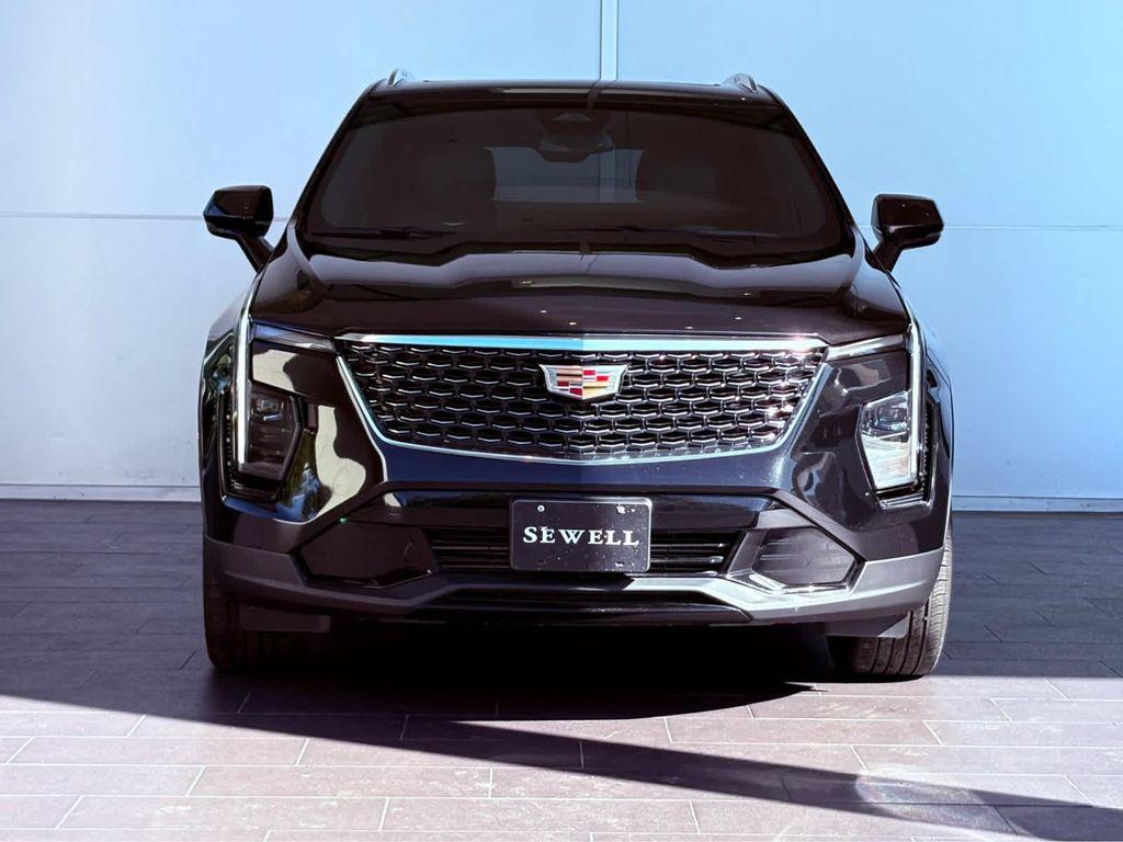 used 2024 Cadillac XT4 car, priced at $29,991
