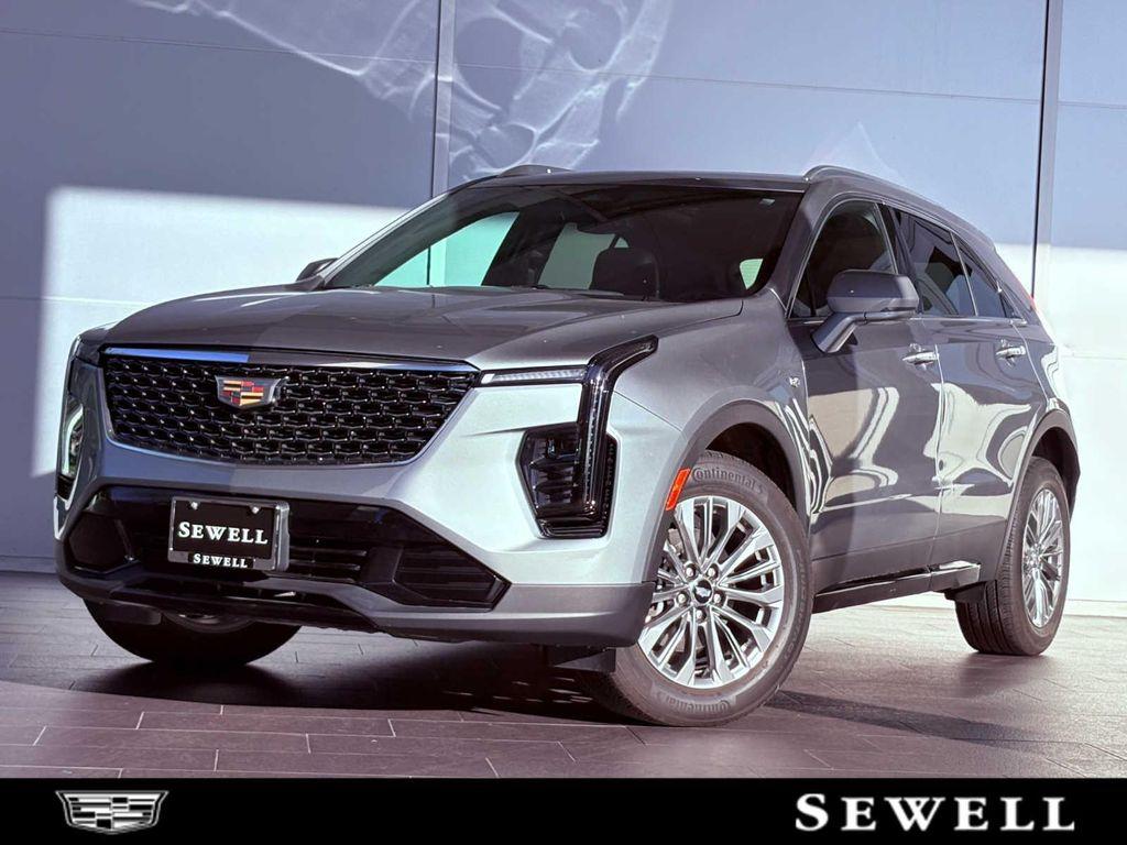 used 2024 Cadillac XT4 car, priced at $29,991