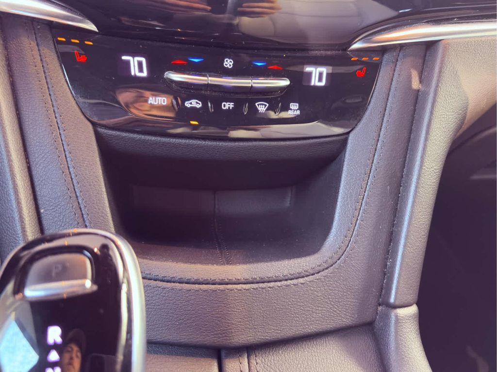 used 2021 Cadillac XT6 car, priced at $34,998