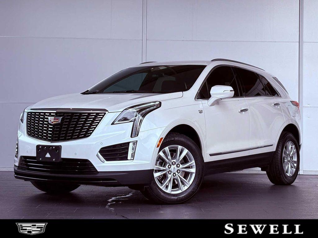 used 2023 Cadillac XT5 car, priced at $27,998