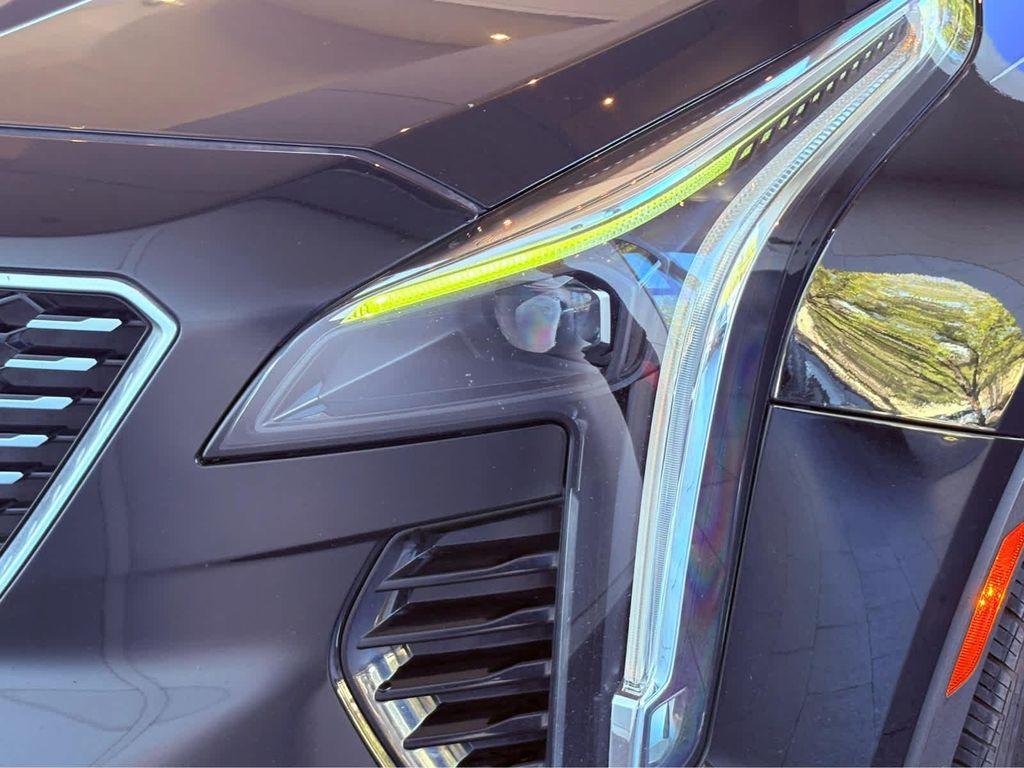 used 2019 Cadillac XT4 car, priced at $15,999