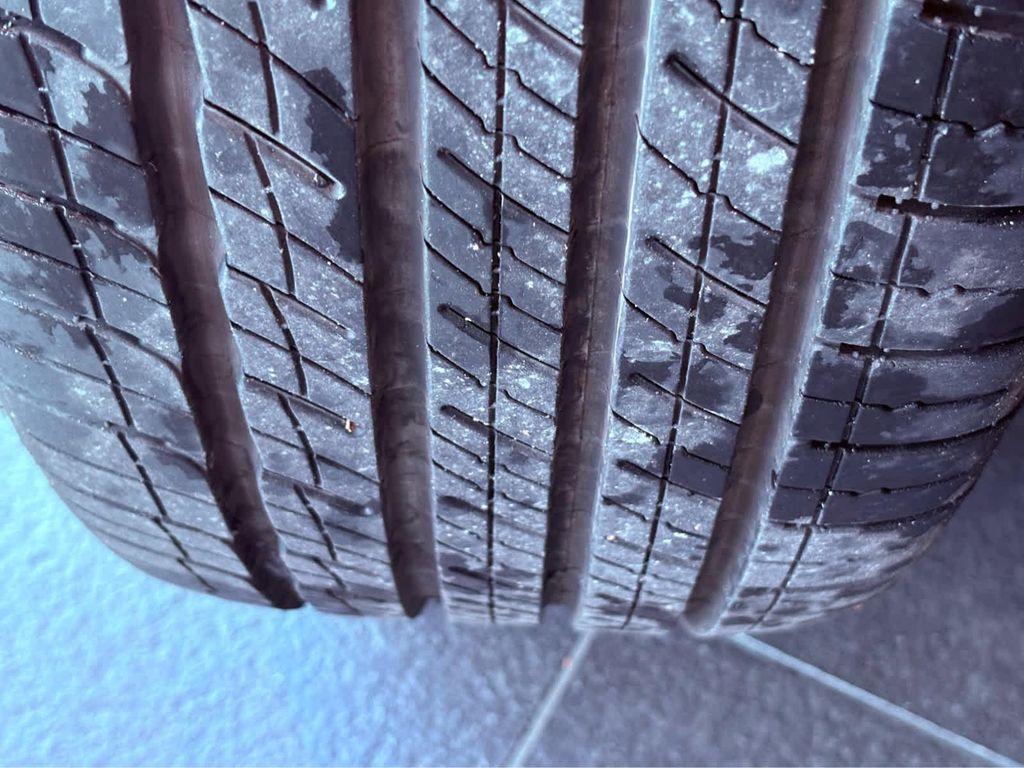 used 2024 Cadillac XT6 car, priced at $52,491