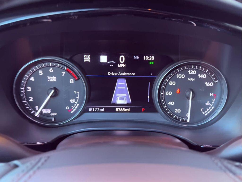 used 2024 Cadillac XT6 car, priced at $52,491