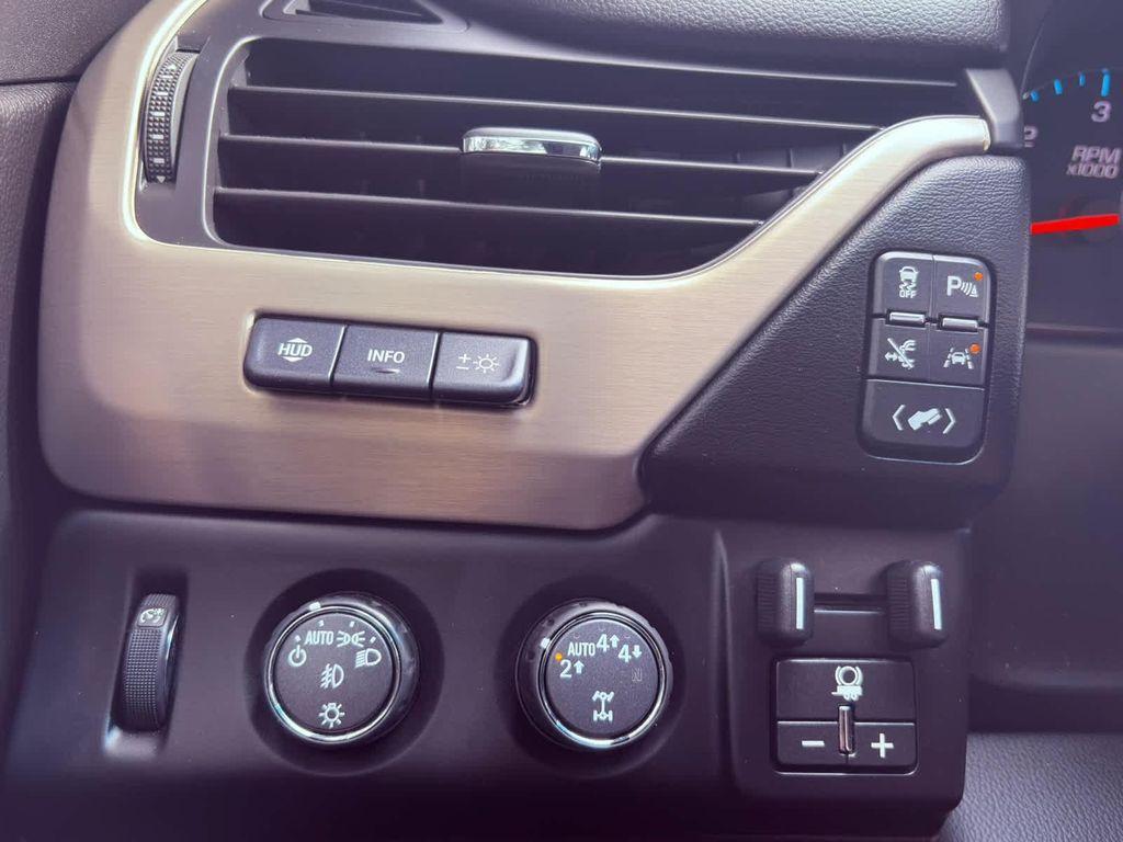 used 2019 GMC Yukon car, priced at $36,998