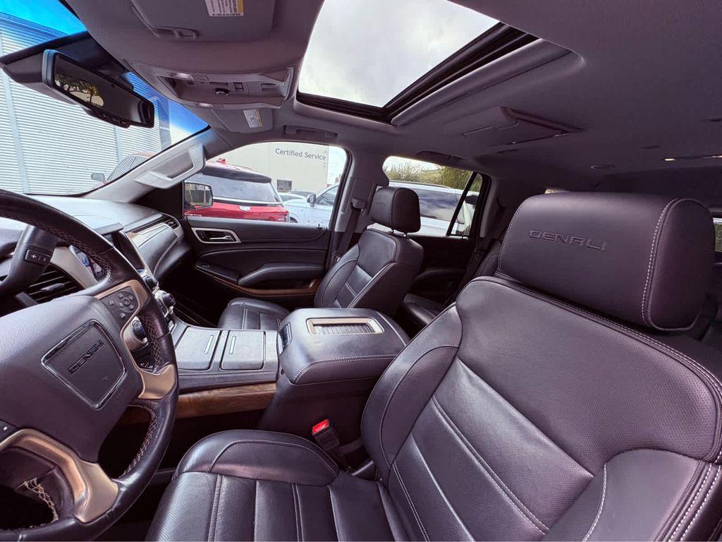 used 2019 GMC Yukon car, priced at $36,998