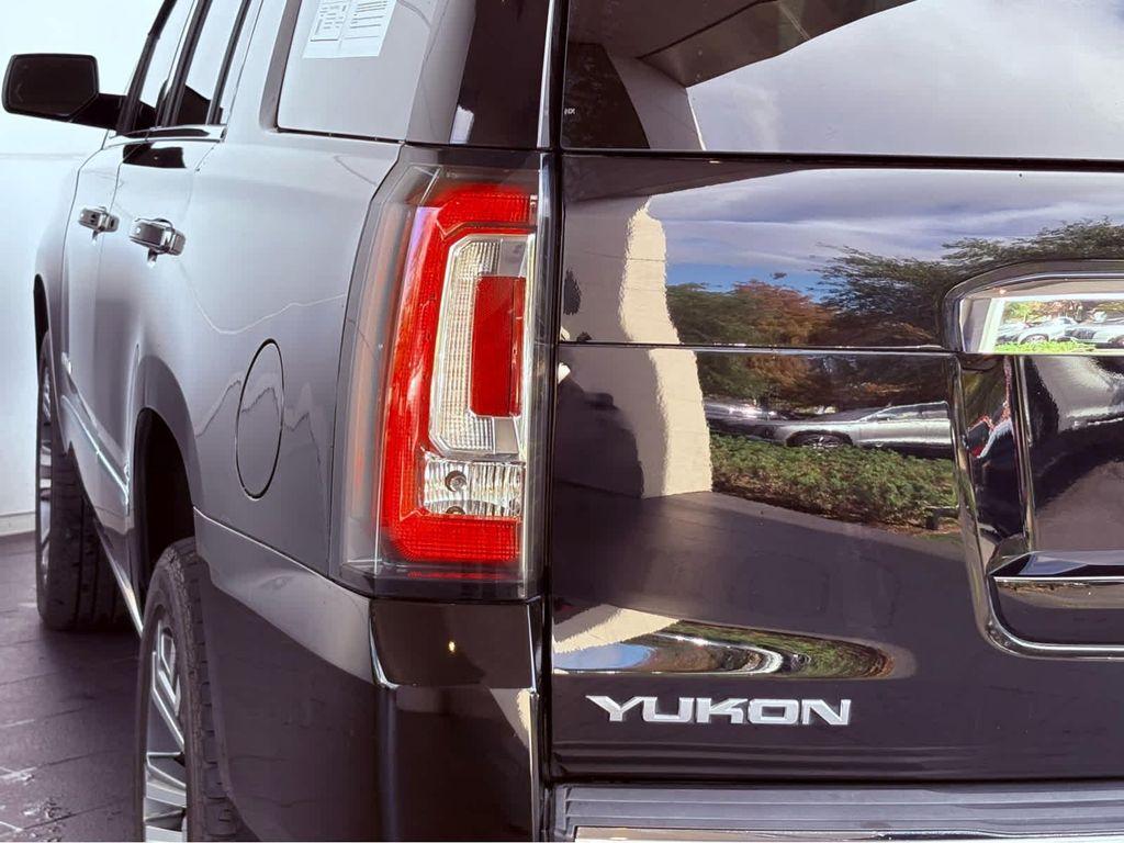 used 2019 GMC Yukon car, priced at $36,998