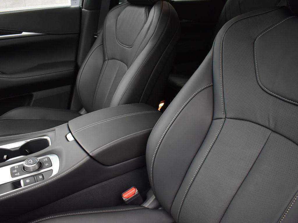 used 2025 INFINITI QX60 car, priced at $46,500