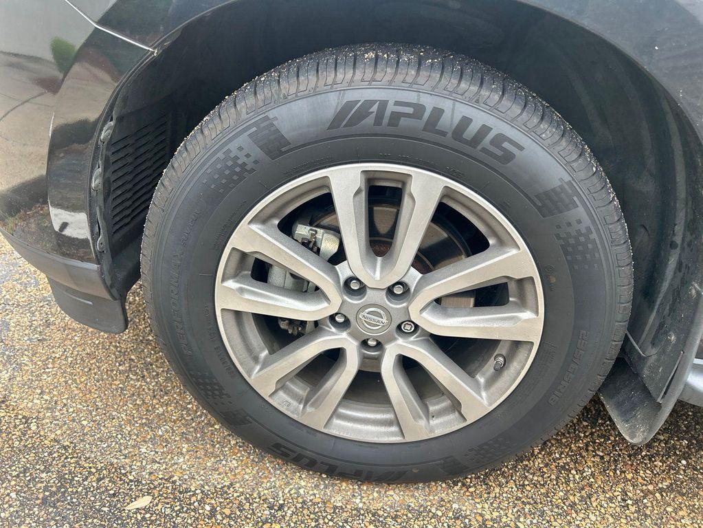 used 2015 Nissan Pathfinder car, priced at $4,998