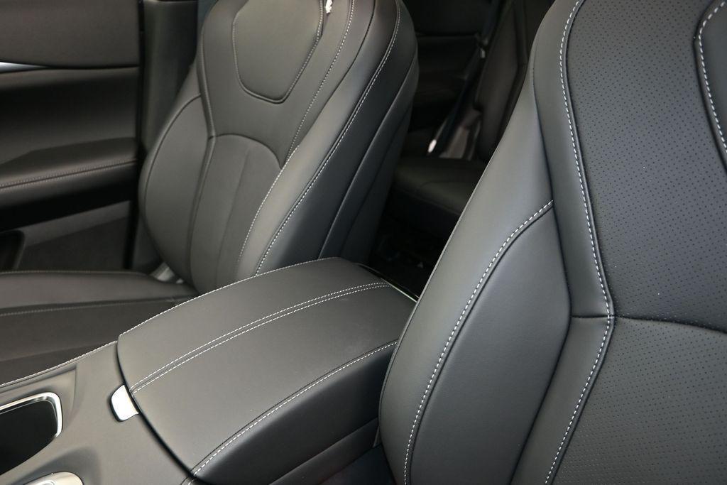 new 2027 INFINITI QX60 car, priced at $63,800