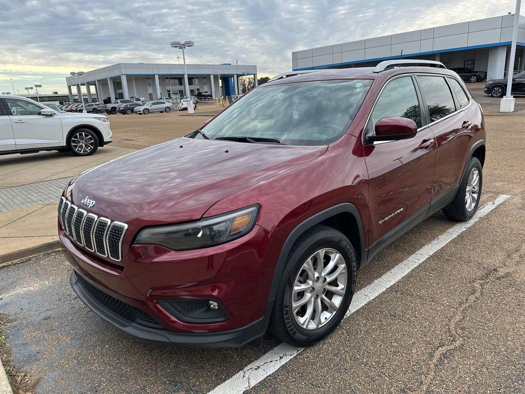used 2019 Jeep Cherokee car, priced at $17,200