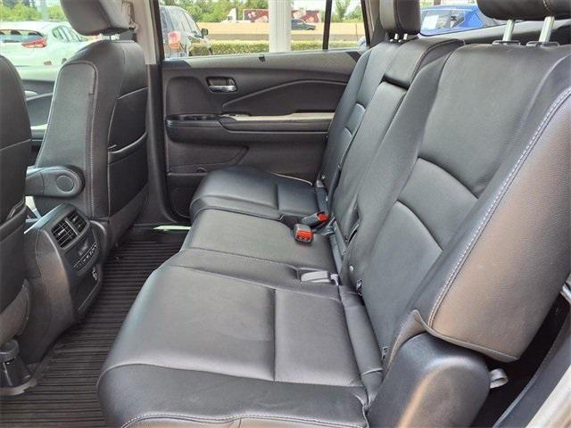 used 2022 Honda Pilot car, priced at $29,200