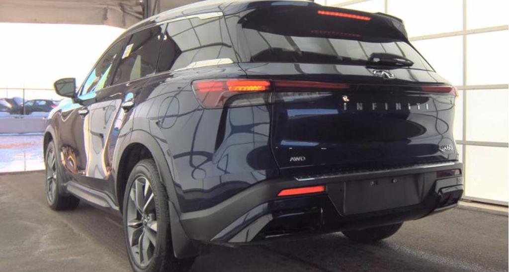 used 2023 INFINITI QX60 car, priced at $37,798