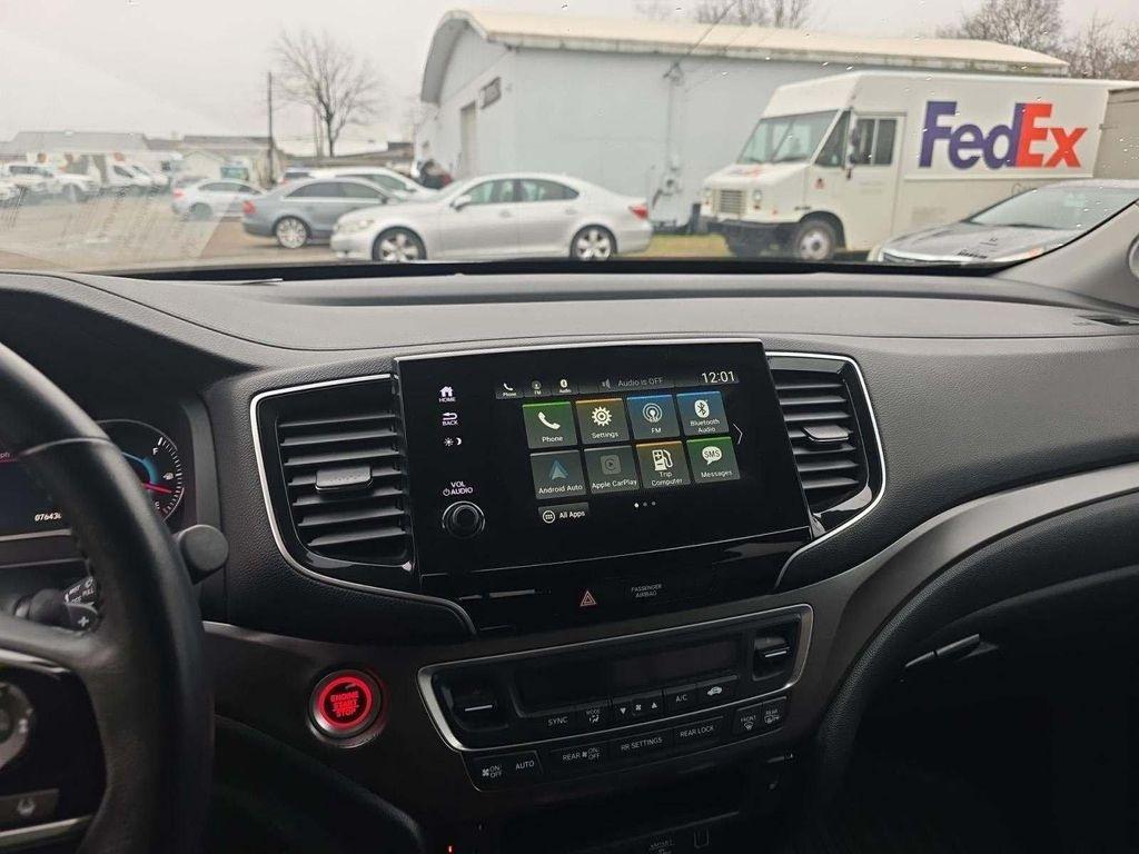 used 2022 Honda Pilot car, priced at $26,200