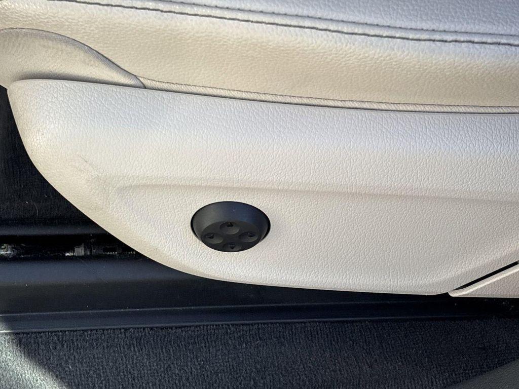 used 2020 Mercedes-Benz GLE 350 car, priced at $27,000