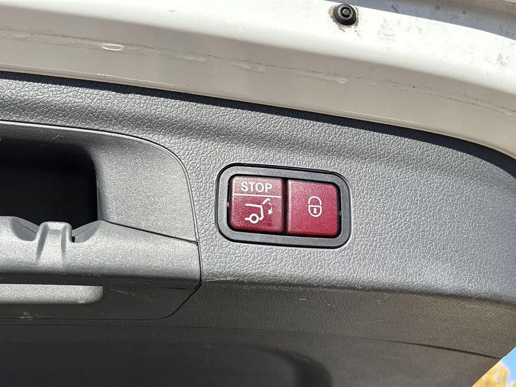 used 2020 Mercedes-Benz GLE 350 car, priced at $27,000