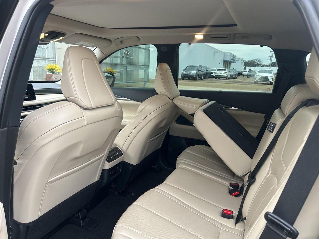 used 2024 INFINITI QX60 car, priced at $38,000