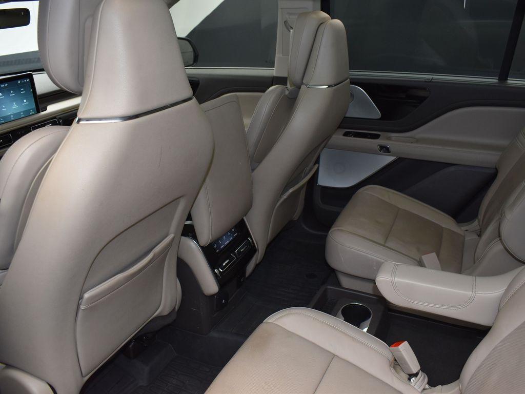 used 2023 Lincoln Aviator car, priced at $45,500