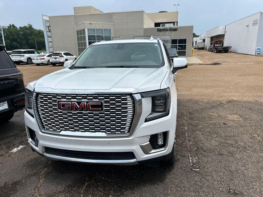 used 2022 GMC Yukon car, priced at $49,000