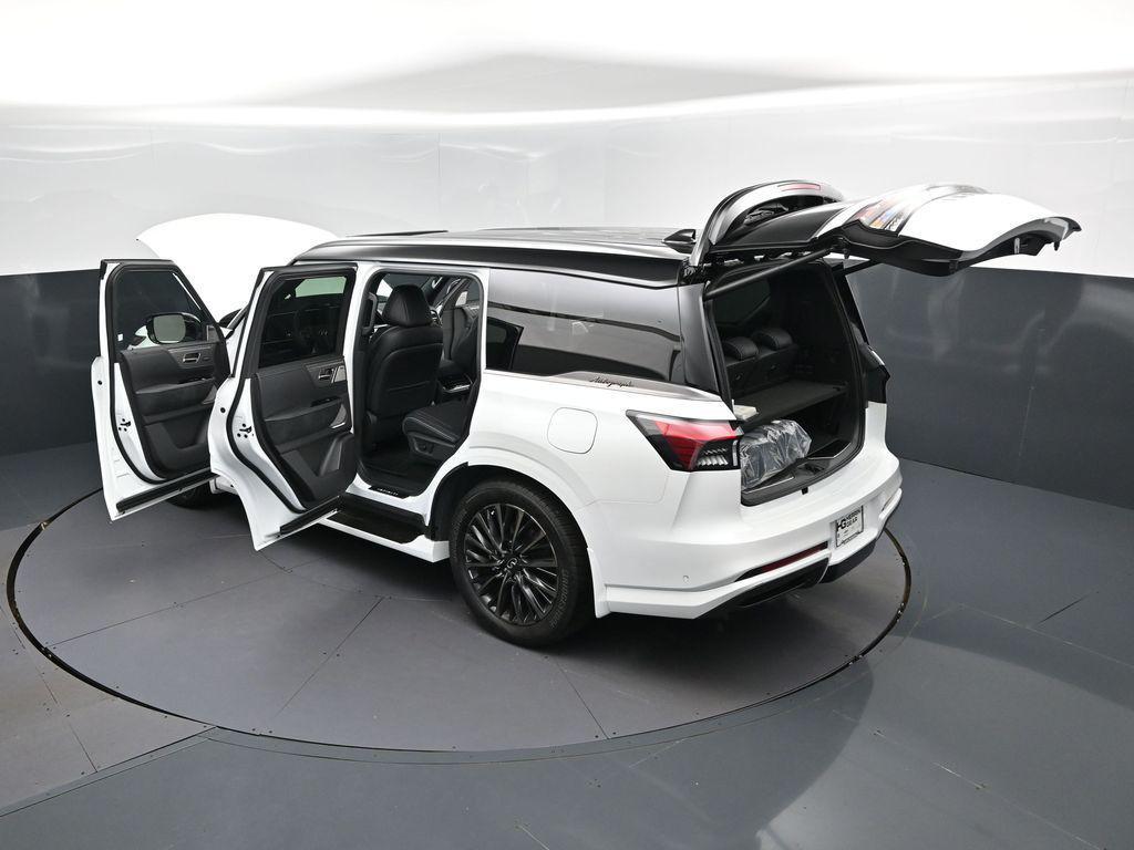 new 2026 INFINITI QX80 car, priced at $112,220