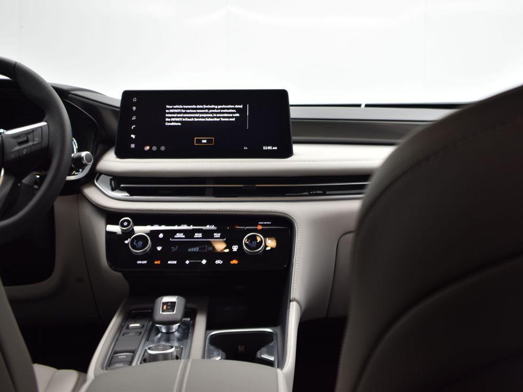 used 2026 INFINITI QX60 car, priced at $40,998