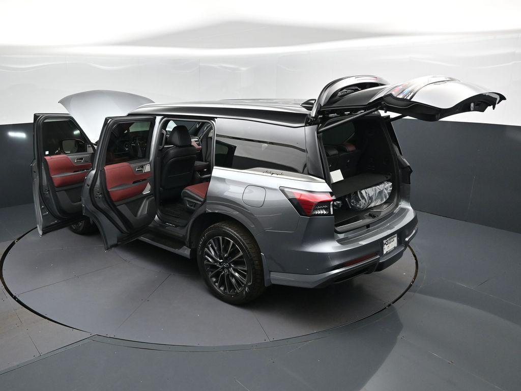 new 2026 INFINITI QX80 car, priced at $116,655