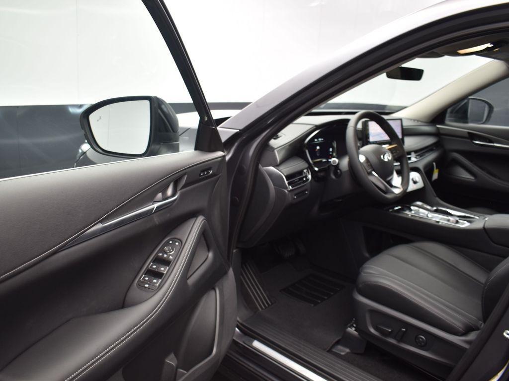 used 2026 INFINITI QX60 car, priced at $43,200