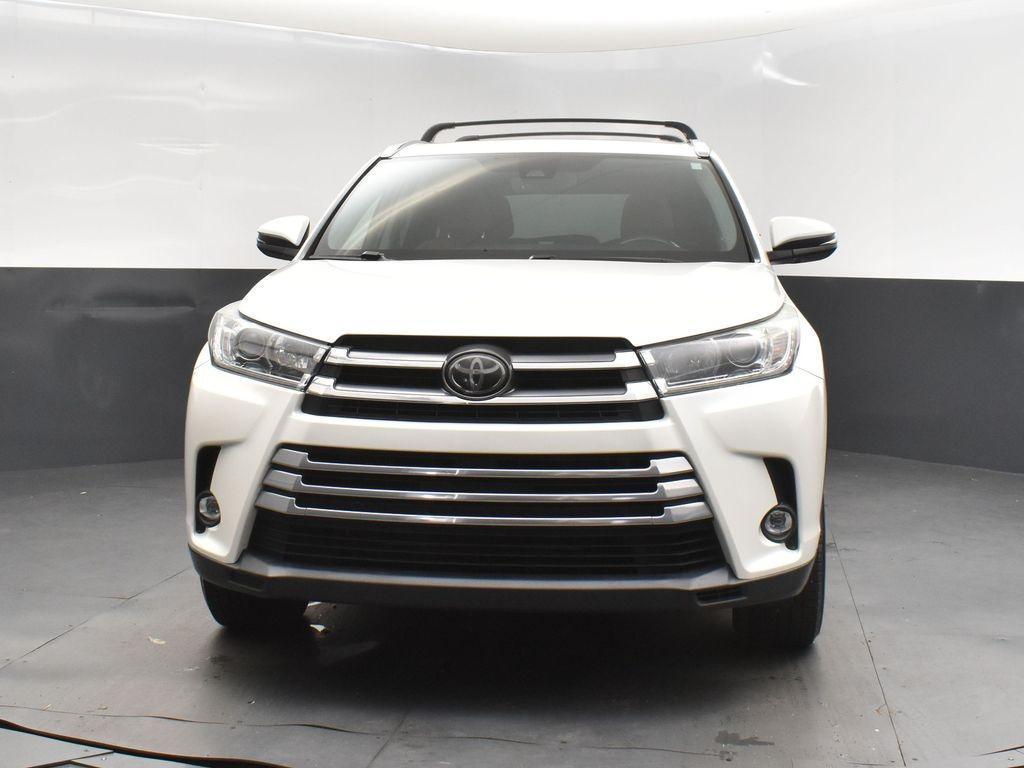 used 2019 Toyota Highlander car, priced at $21,000