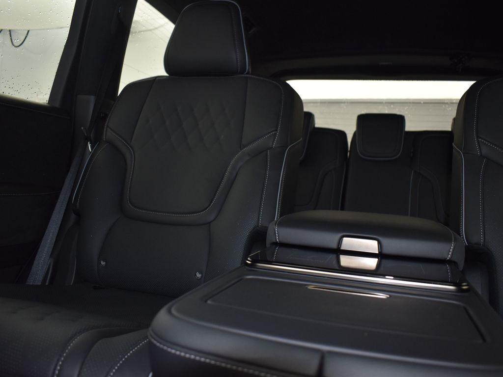 new 2026 INFINITI QX80 car, priced at $112,024