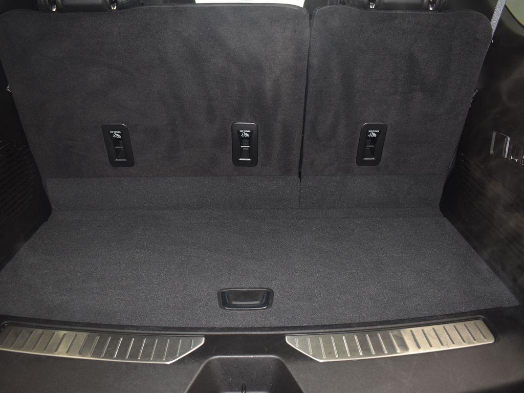 used 2024 GMC Yukon car, priced at $63,200