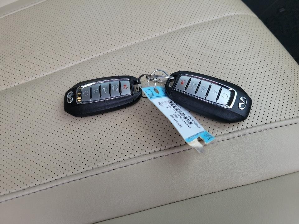 used 2023 INFINITI QX60 car, priced at $35,000