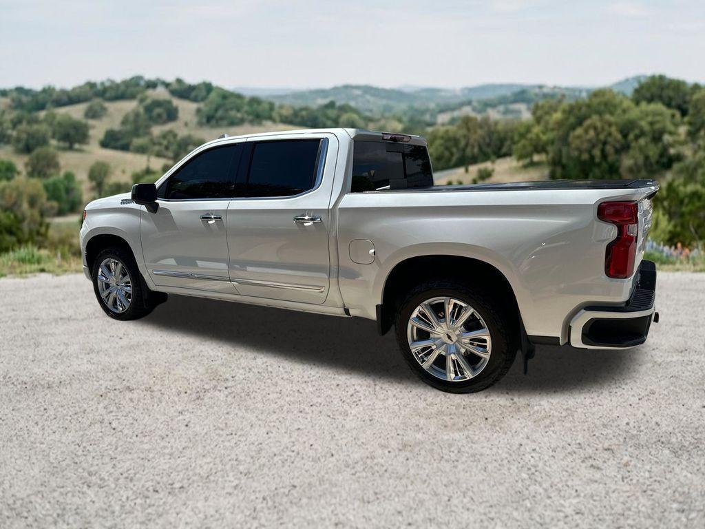 used 2024 Chevrolet Silverado 1500 car, priced at $52,721